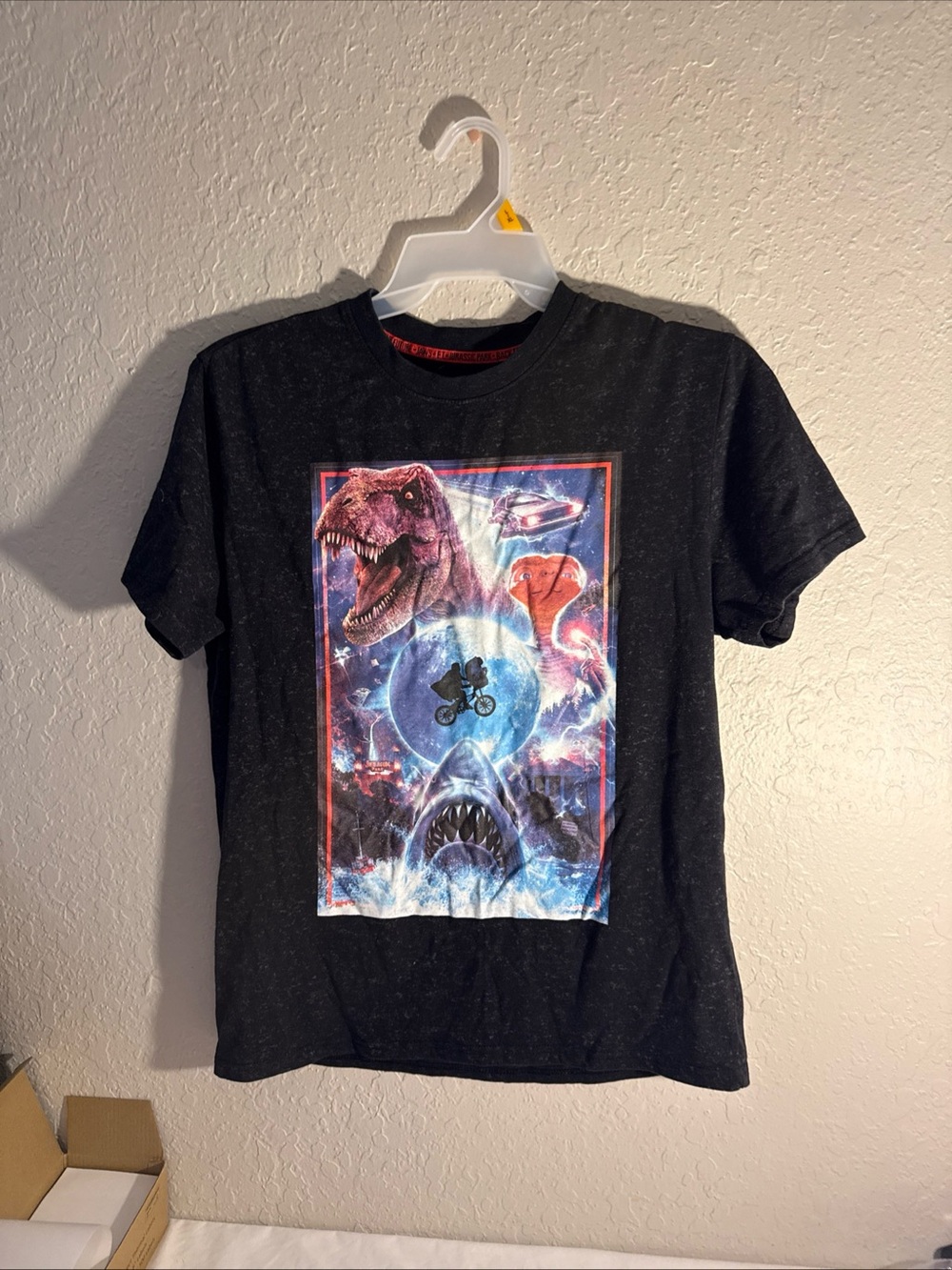 Universal Studios Shirt Jaws ET Back To The Future Jurassic Park Black T-Shirt M